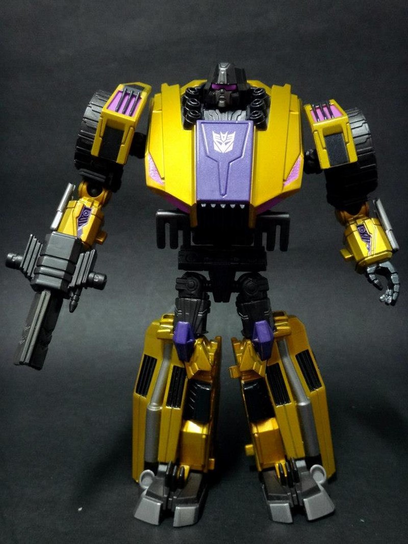 transformers fall of cybertron combaticons toys